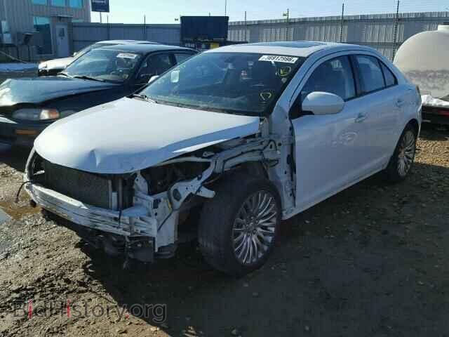2011 SUZUKI KIZASHI - VIN: JS2RF9A73B6100296 - Фото 2