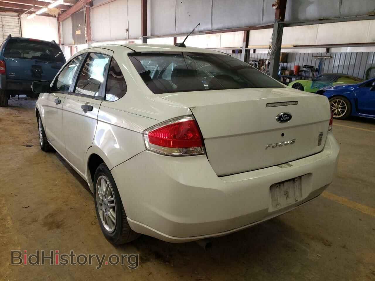 2009 FORD FOCUS - VIN: 1FAHP35N89W217526 - Фото 3