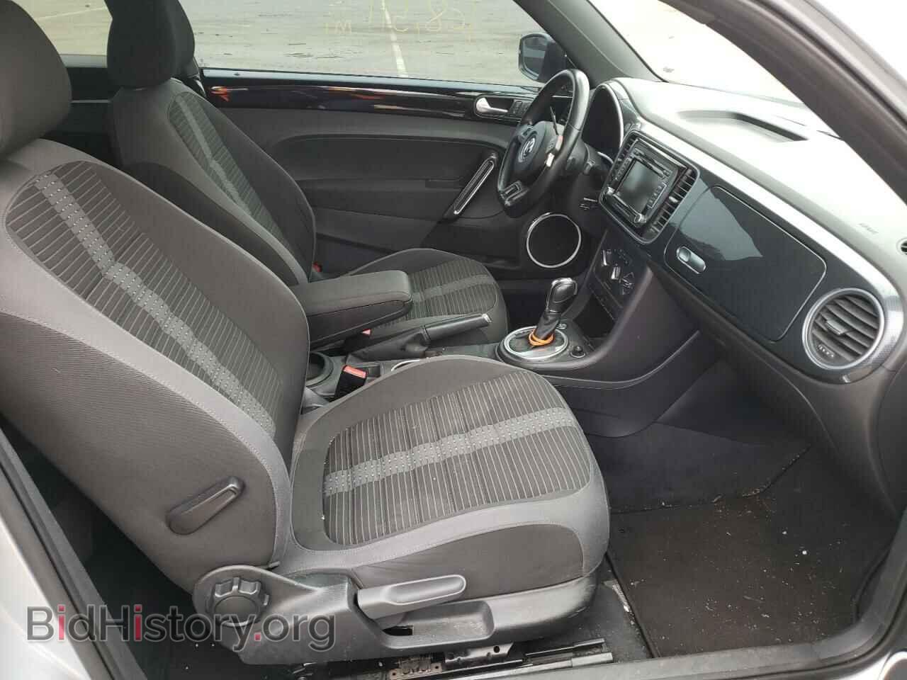 2012 VOLKSWAGEN BEETLE - VIN: 3VWVA7AT7CM610450 - Фото 5