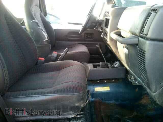 2000 JEEP WRANGLER - VIN: 1J4FA29P8YP738953 - Фото 5