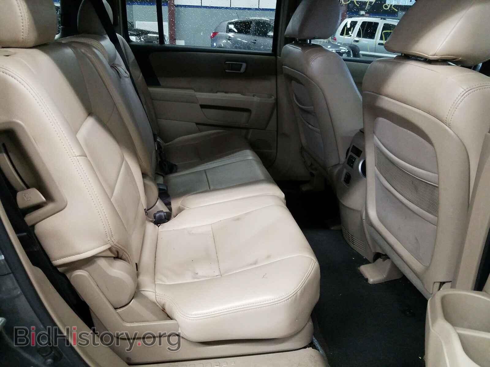 2009 HONDA PILOT EX - VIN: 5FNYF484X9B021890 - Photo 6
