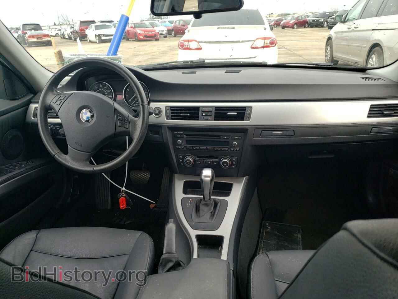 2011 BMW 3 SERIES - VIN: WBAPH5G5XBNM77334 - Фото 8