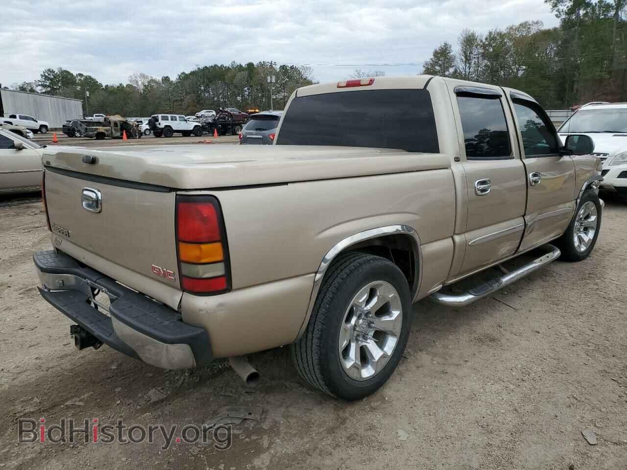 2006 GMC SIERRA - VIN: 2GTEC13T961145947 - Фото 3