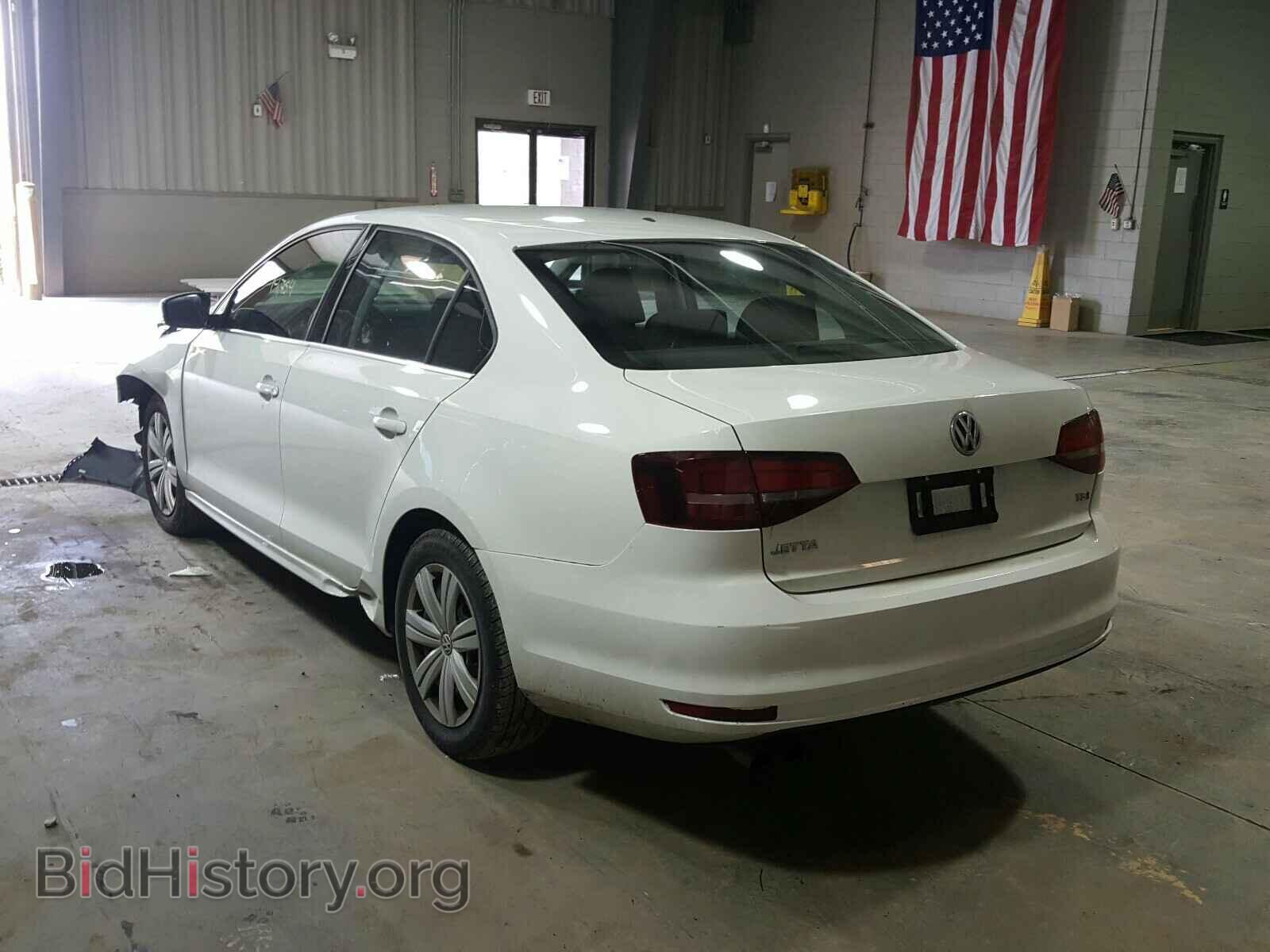2017 VOLKSWAGEN JETTA - VIN: 3VW2B7AJ4HM235400 - Фото 3