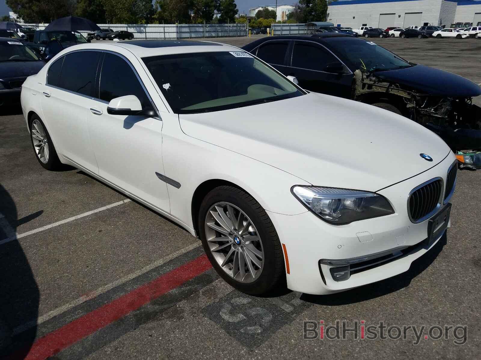 Photo WBAYE8C51DD134134 - BMW 7 SERIES 2013