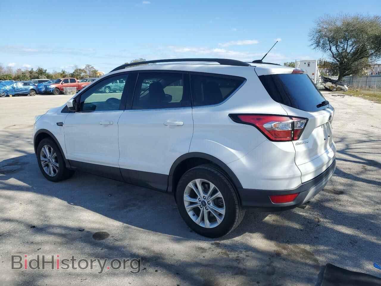 2018 FORD ESCAPE - VIN: 1FMCU9GDXJUC00520 - Фото 2