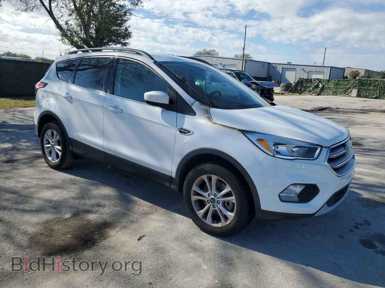 2018 FORD ESCAPE - VIN: 1FMCU9GDXJUC00520 - Фото 4
