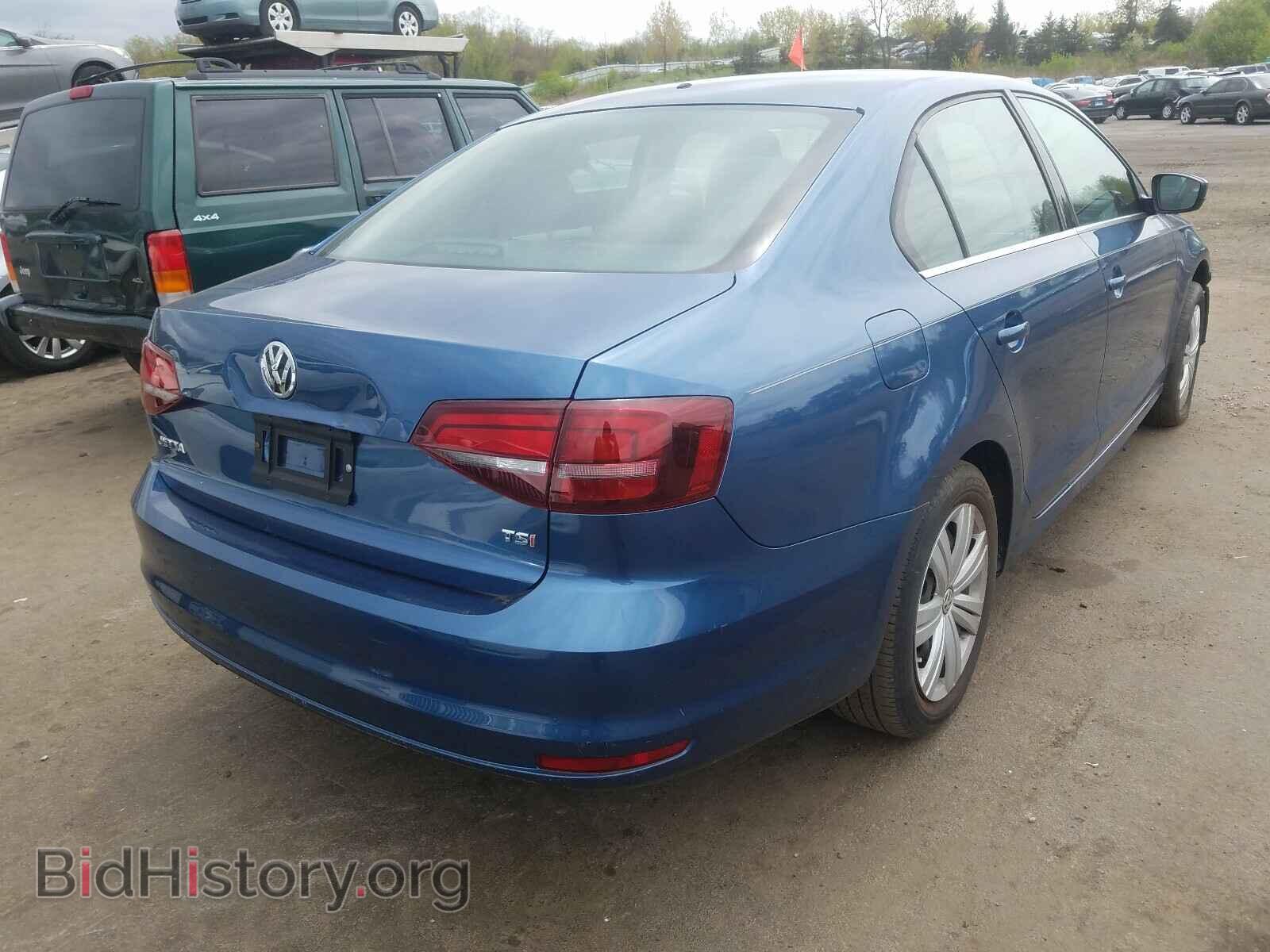 2017 VOLKSWAGEN JETTA - VIN: 3VW2B7AJ2HM239316 - Фото 4