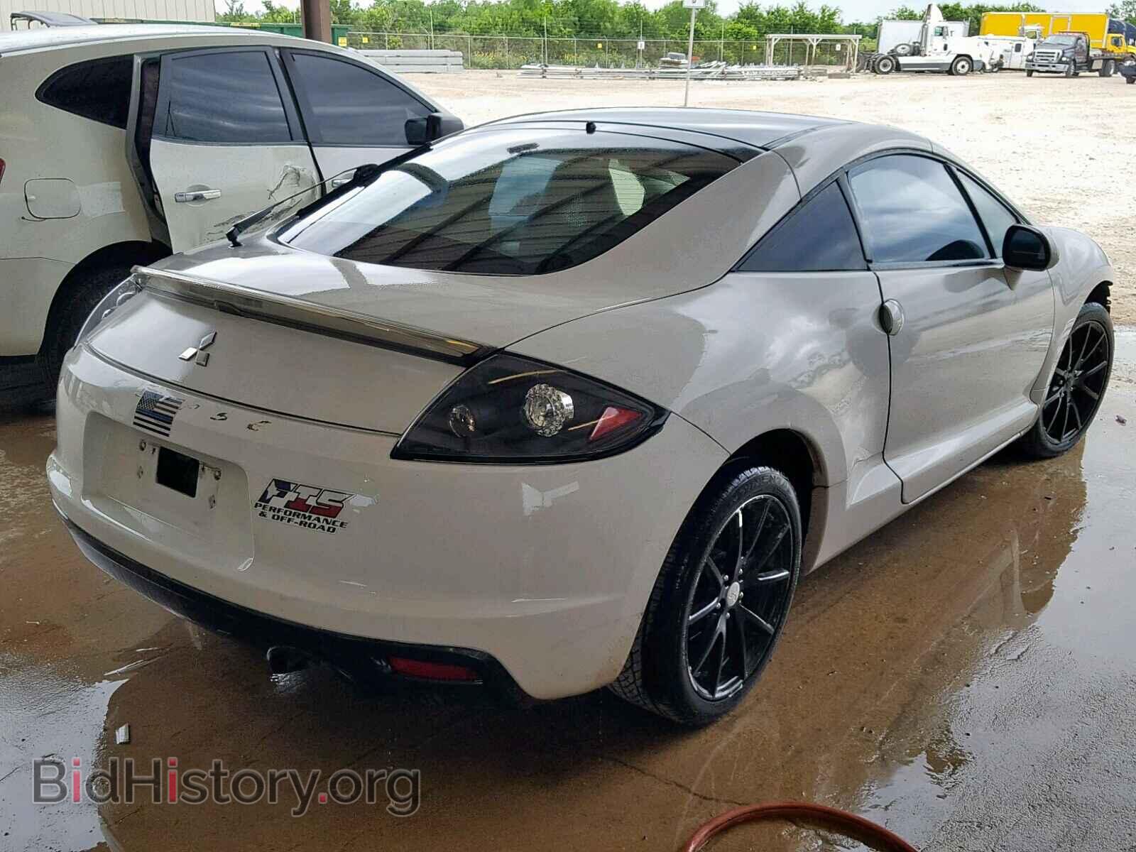 2011 MITSUBISHI ECLIPSE - VIN: 4A31K5DF1BE003650 - Photo 4