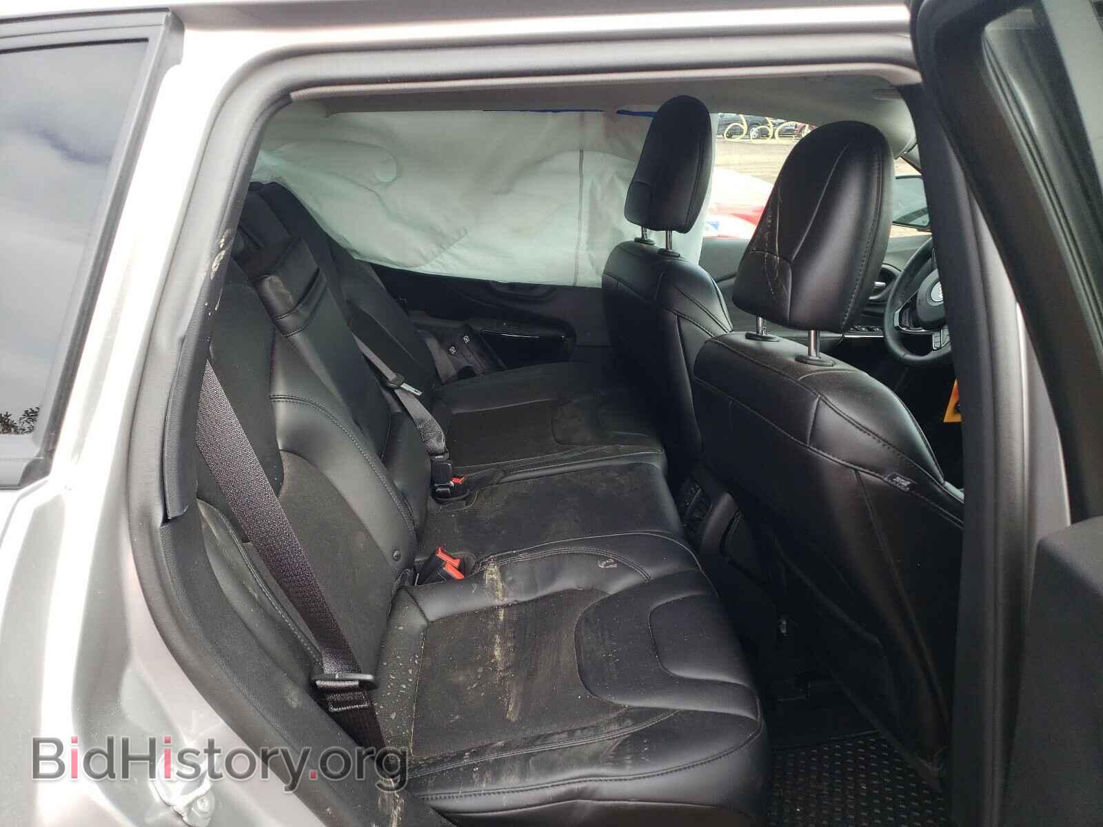 2019 JEEP CHEROKEE - VIN: 1C4PJMLB7KD371846 - Фото 6