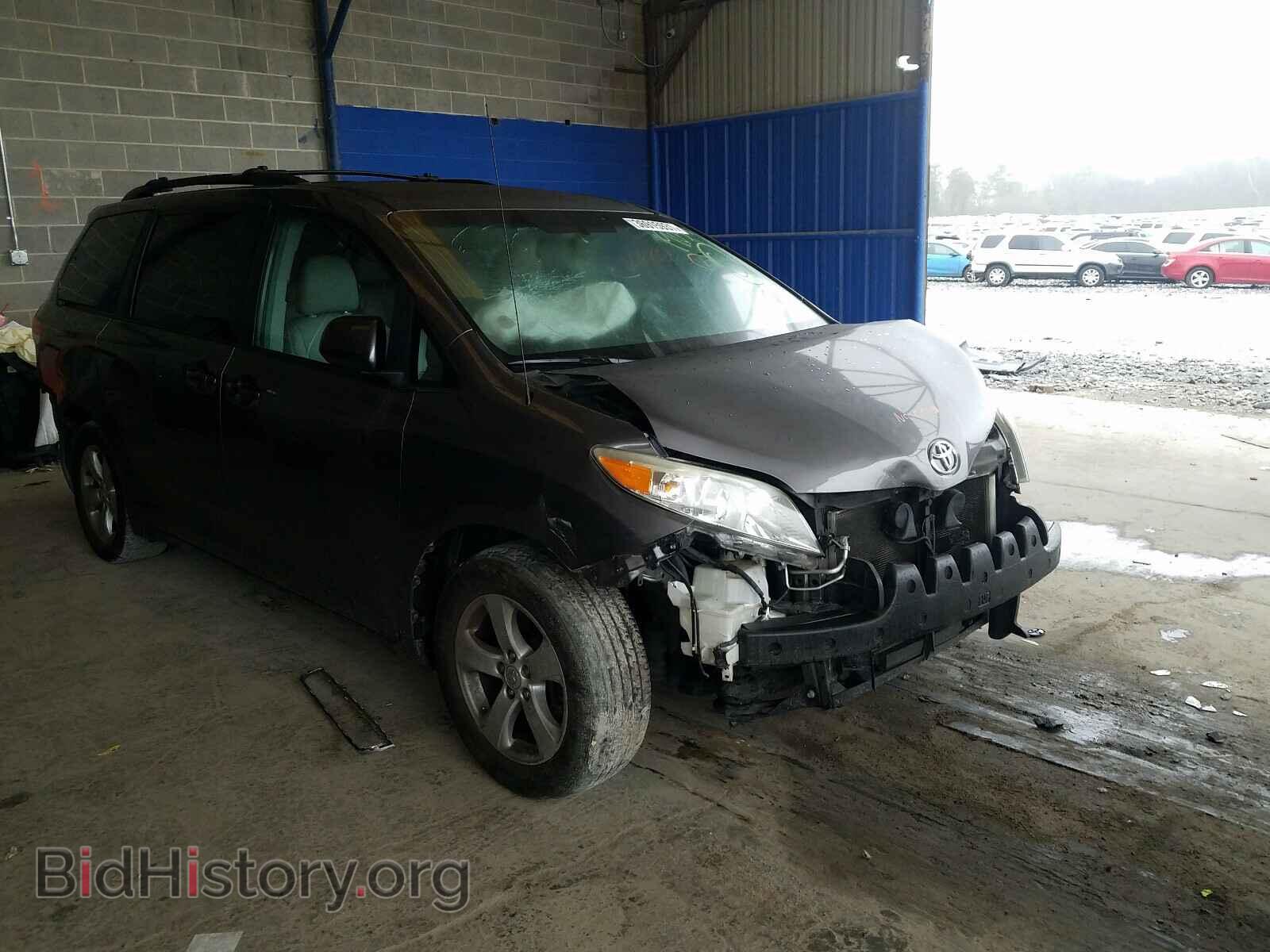 Фотография 5TDKK3DC4CS190301 - TOYOTA SIENNA 2012