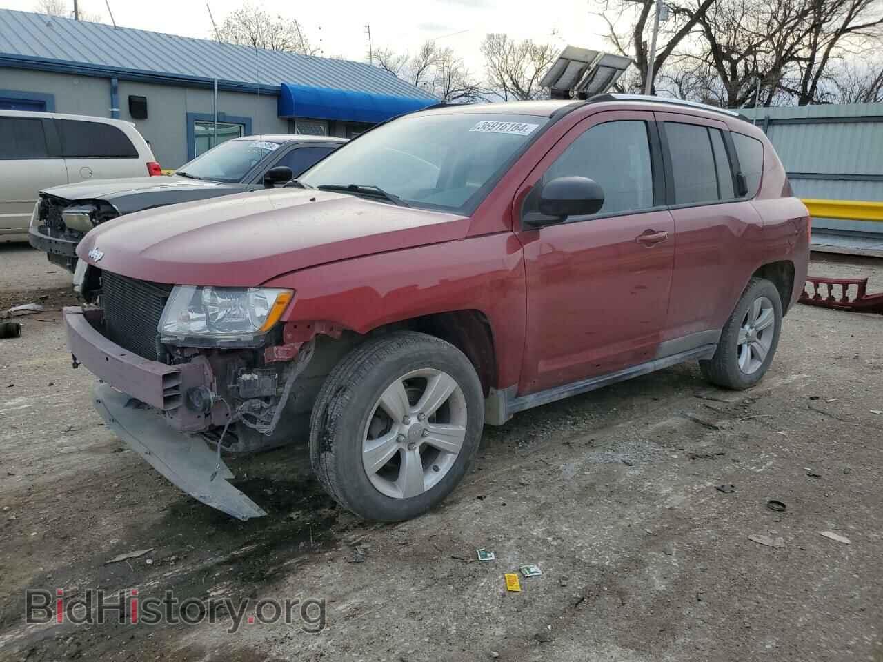Photo 1J4NT1FB6BD139292 - JEEP COMPASS 2011