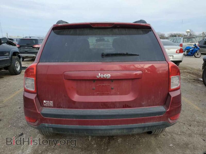 2011 Jeep COMPASS (VIN 1J4NT1FB6BD139292) — фото 6 из 12