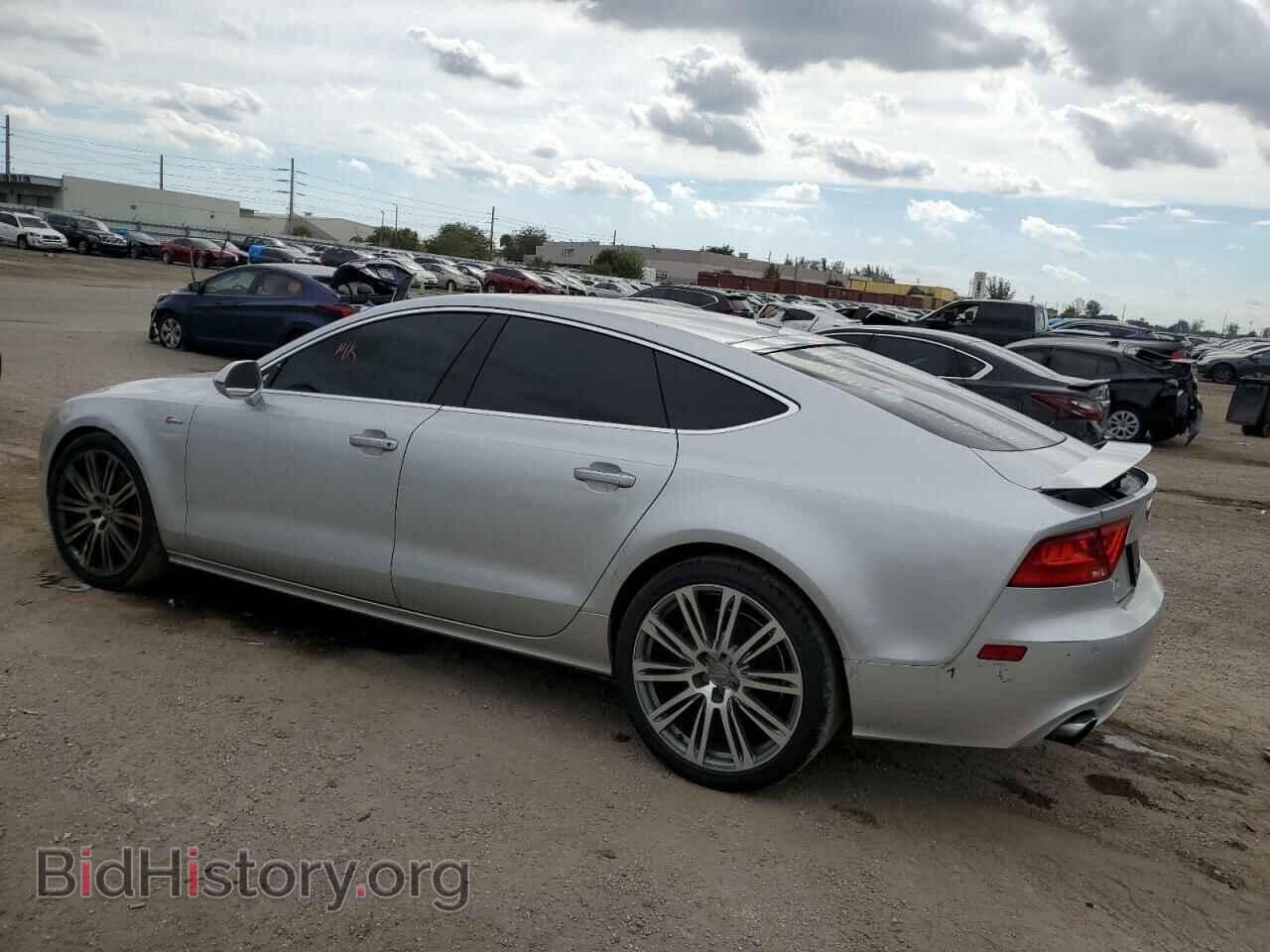 2013 AUDI A7 - VIN: WAUYGAFC3DN073102 - Фото 2
