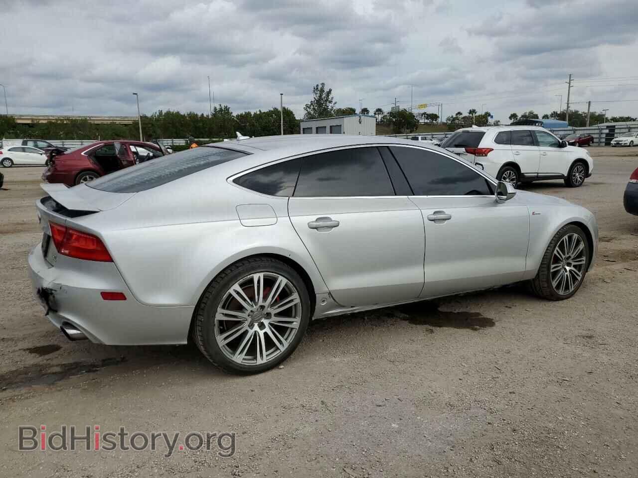 2013 AUDI A7 - VIN: WAUYGAFC3DN073102 - Фото 3