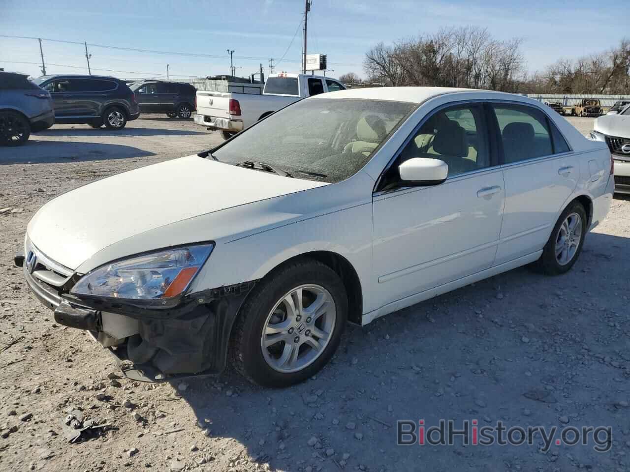 Photo 1HGCM56357A175575 - HONDA ACCORD 2007