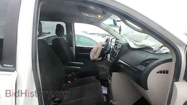 2013 DODGE CARAVAN - VIN: 2C4RDGBG5DR533620 - Фото 5