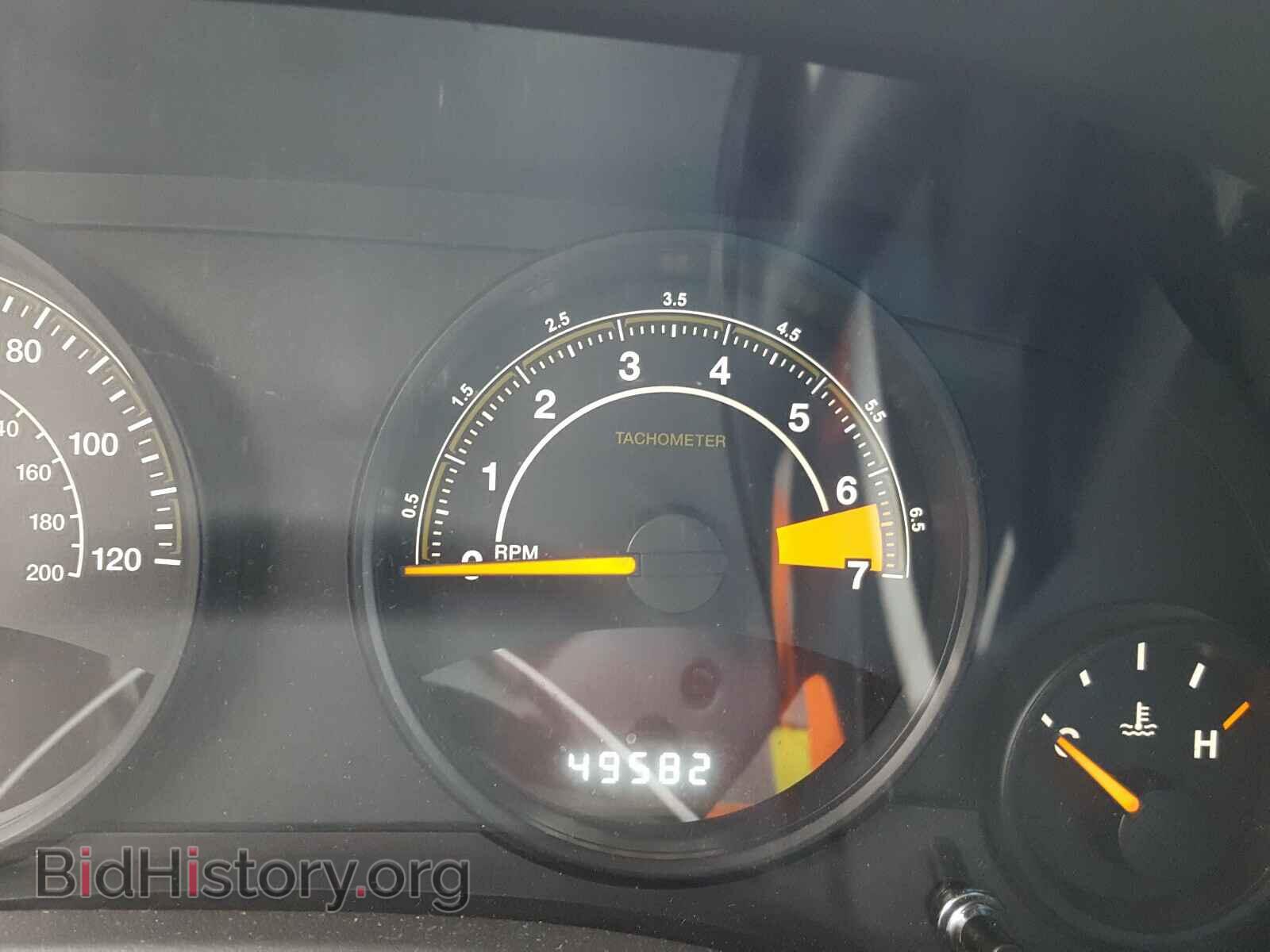 2016 JEEP COMPASS - VIN: 1C4NJCBAXGD652007 - Photo 8