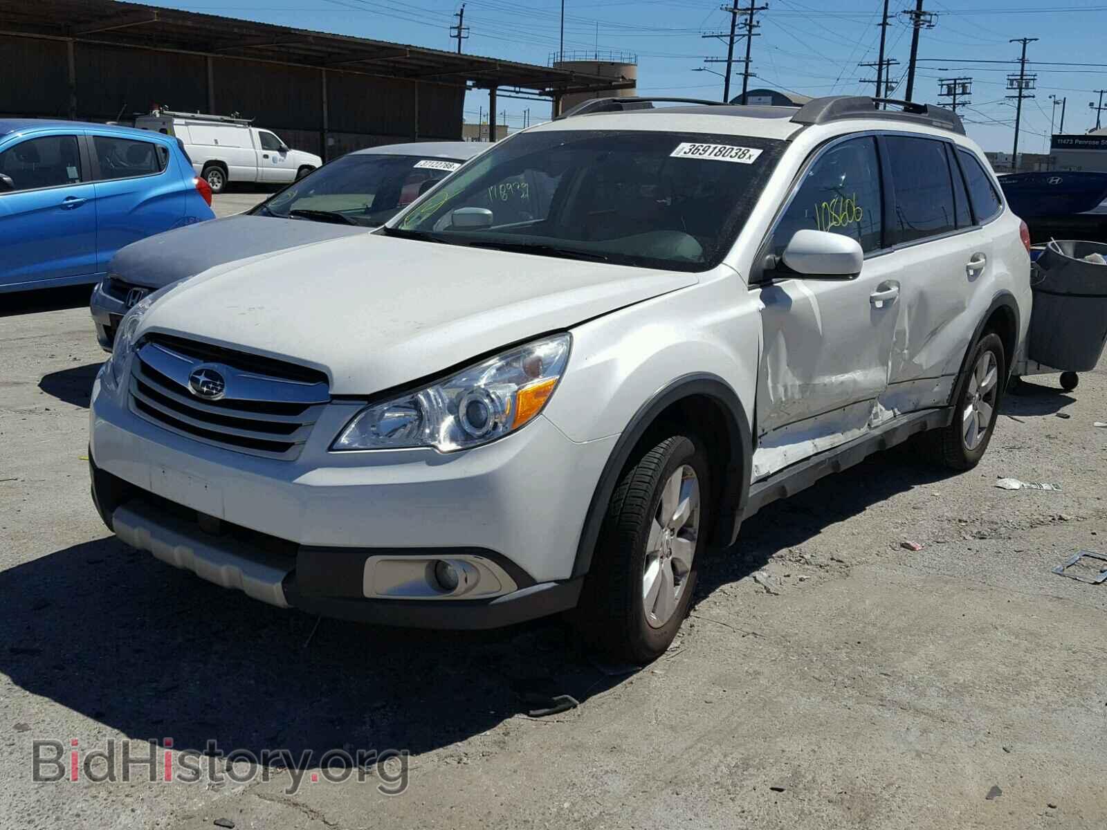 2012 SUBARU OUTBACK - VIN: 4S4BRBLC9C3241358 - Photo 2