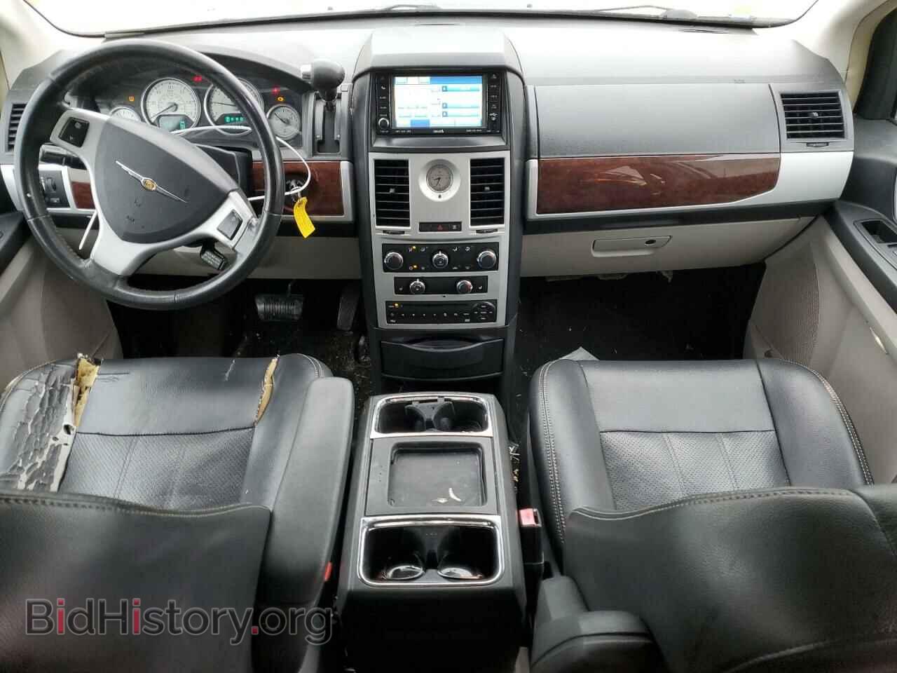 2010 CHRYSLER MINIVAN - VIN: 2A4RR8DX5AR480265 - Фото 8