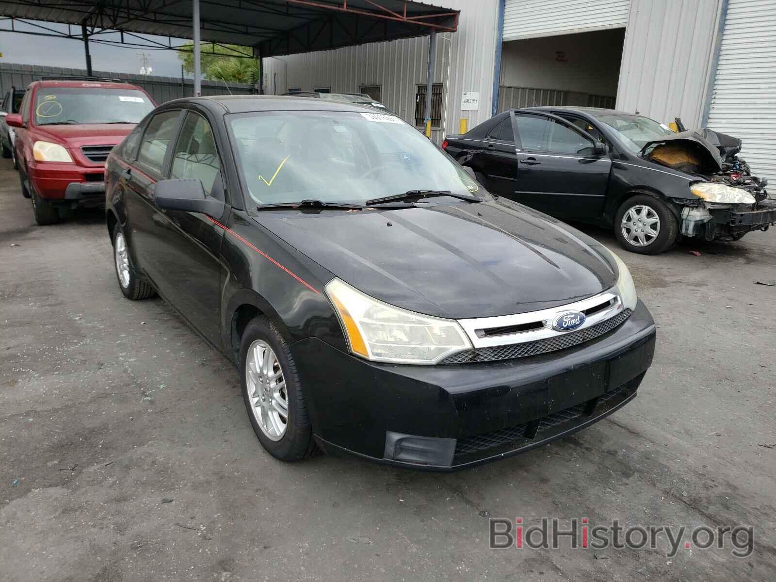 Photo 1FAHP3FN3BW142433 - FORD FOCUS 2011