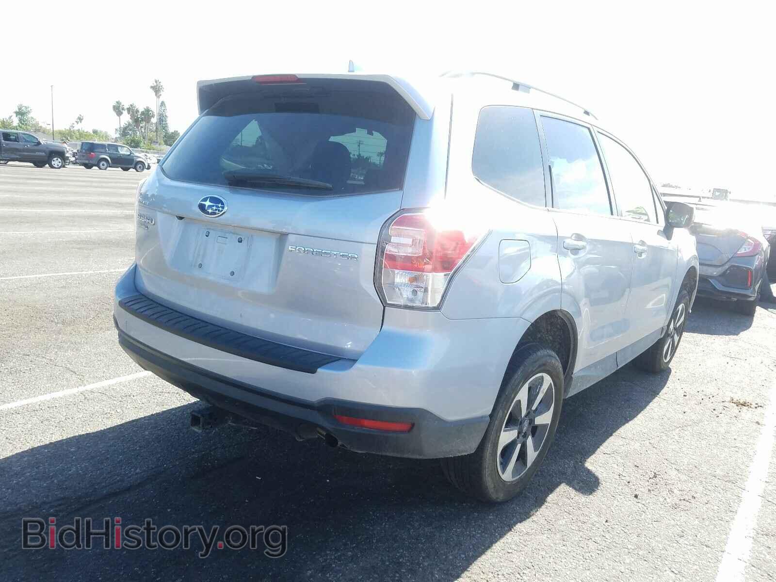 2018 SUBARU FORESTER - VIN: JF2SJAGC8JH520446 - Фото 4