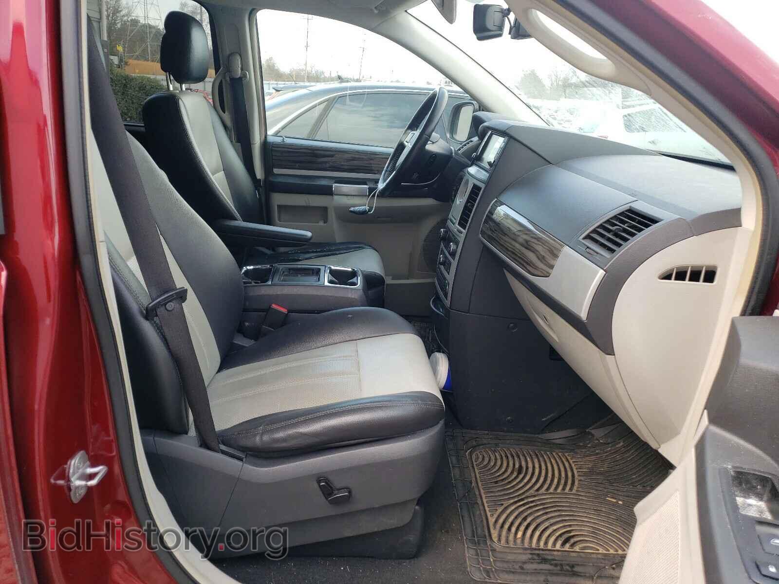 2010 CHRYSLER MINIVAN - VIN: 2A4RR8DX7AR395055 - Фото 5