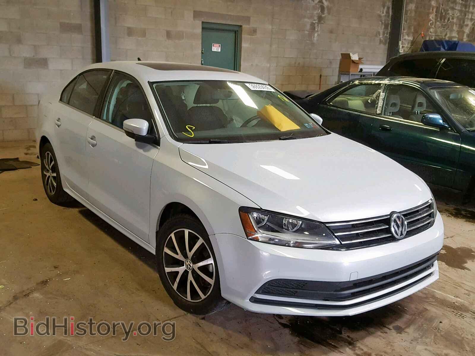 Фотография 3VWDB7AJ2HM295068 - VOLKSWAGEN JETTA 2017
