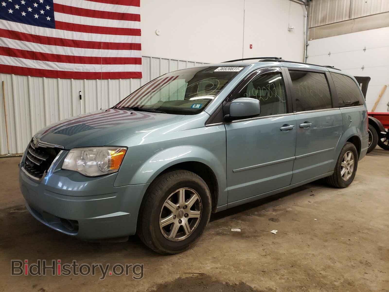 2008 CHRYSLER MINIVAN - VIN: 2A8HR54P88R116523 - Фото 2