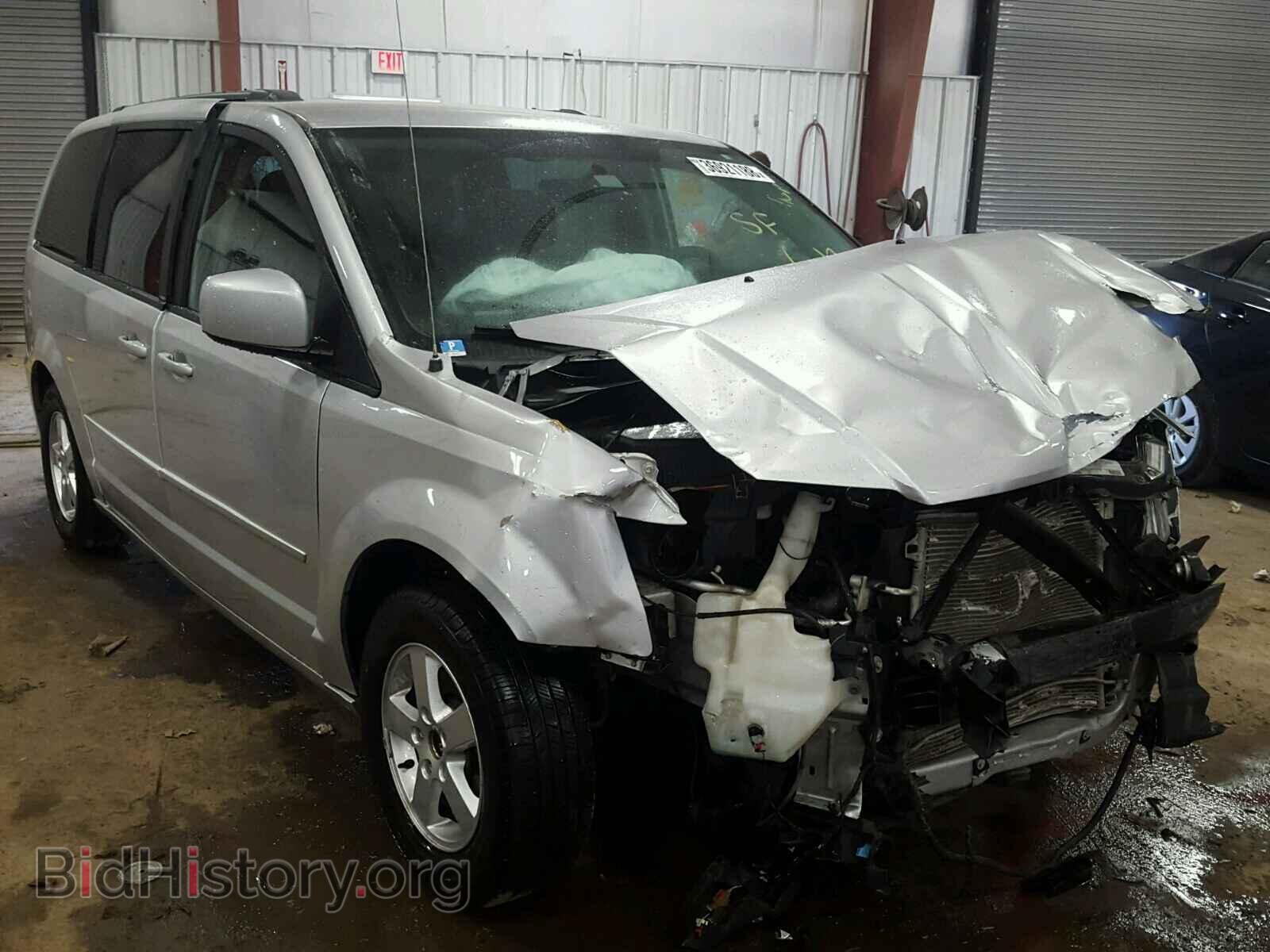 Фотография 2D4RN3DG8BR731112 - DODGE CARAVAN 2011