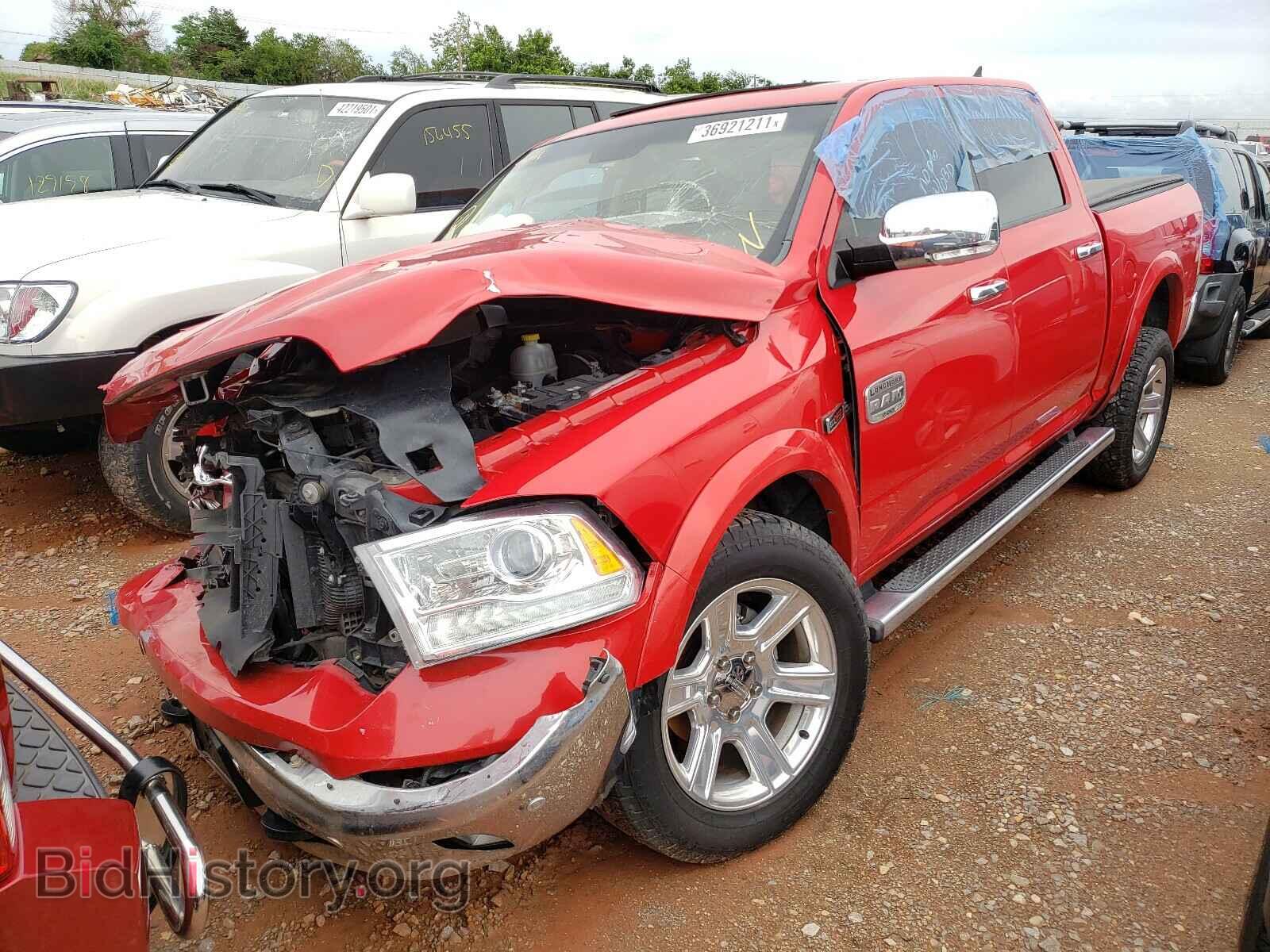 2015 RAM 1500 - VIN: 1C6RR7PM2FS660186 - Photo 2