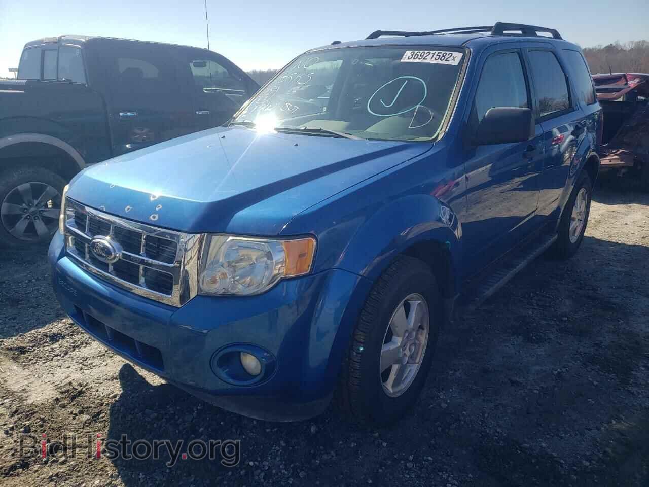 2011 FORD ESCAPE - VIN: 1FMCU0DG5BKB19495 - Фото 2
