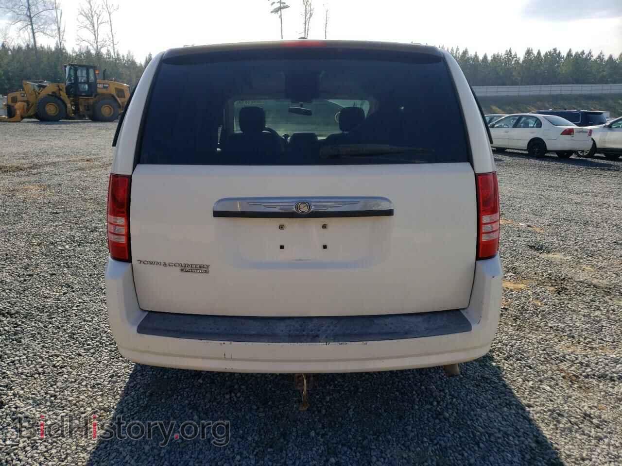 2008 CHRYSLER MINIVAN - VIN: 2A8HR54P28R768473 - Фото 6