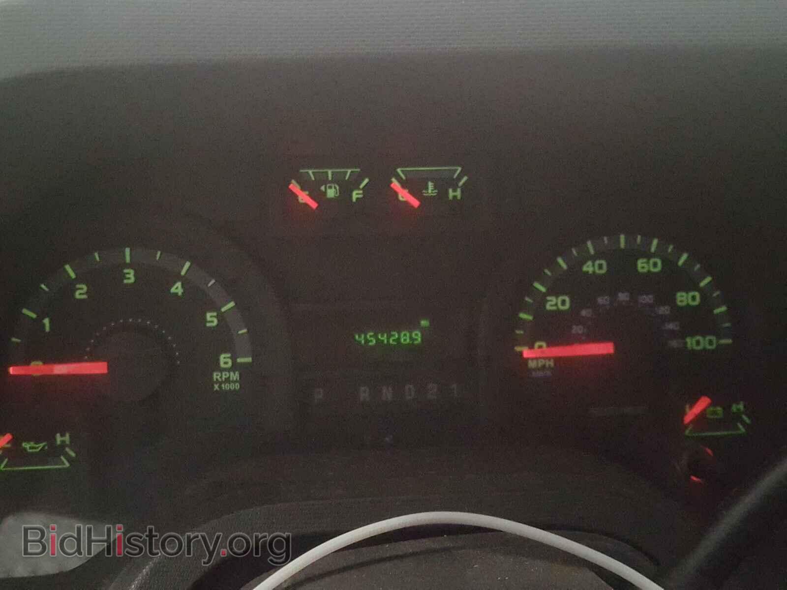 2010 FORD ECONOLINE - VIN: 1FTNE2EL2ADA19746 - Фото 8