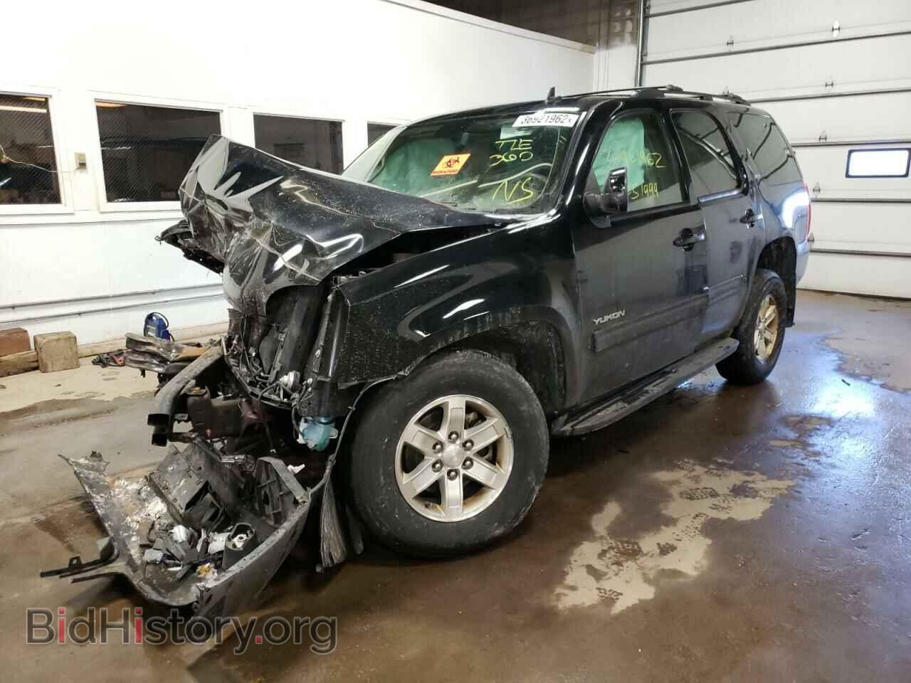 2011 GMC YUKON - VIN: 1GKS2CE00BR140176 - Фото 2