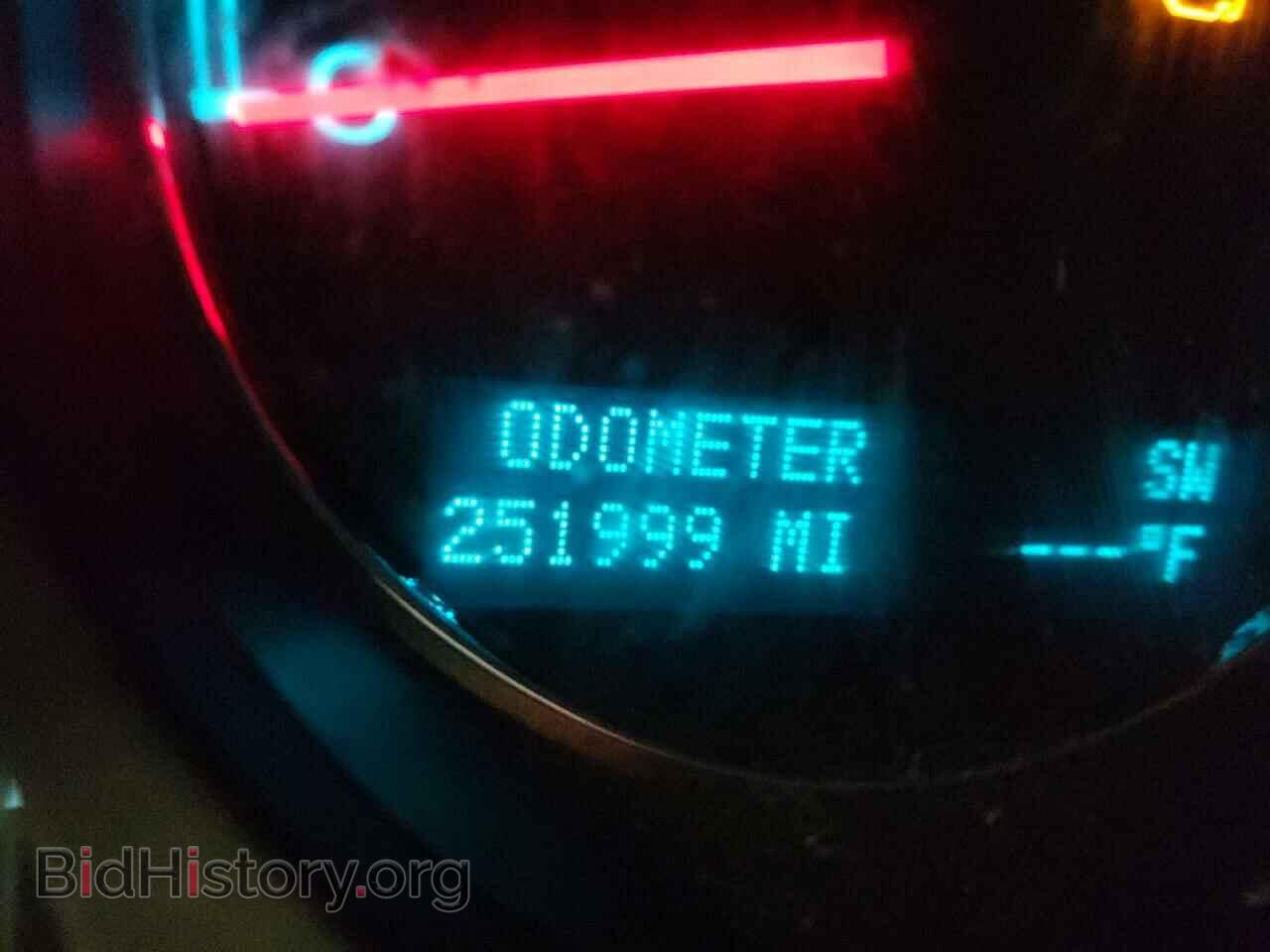 2011 GMC YUKON - VIN: 1GKS2CE00BR140176 - Фото 8