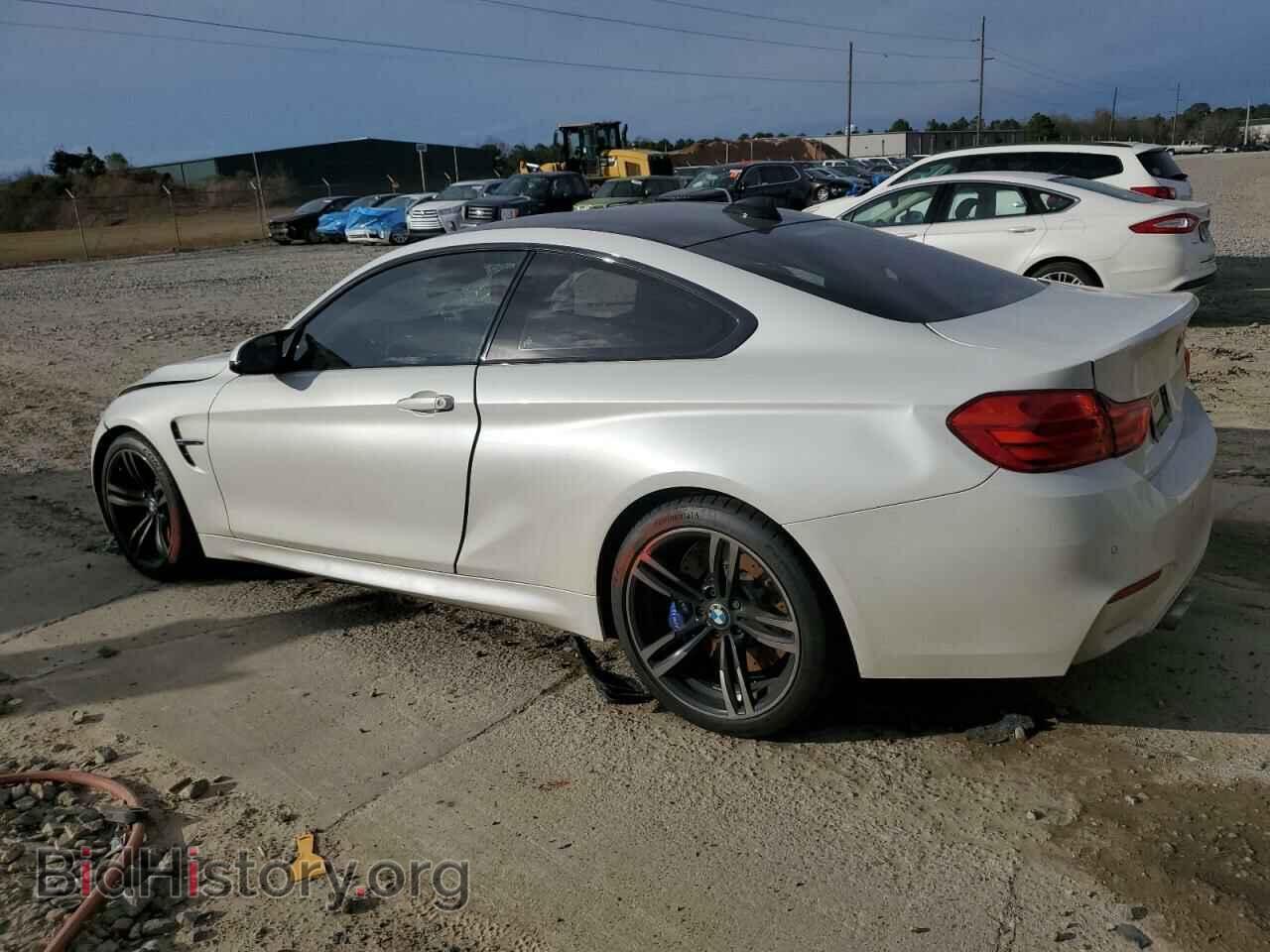 2016 BMW M4 - VIN: WBS3R9C5XGK338043 - Photo 2