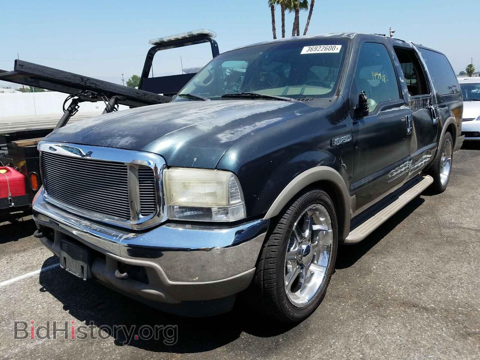 2000 FORD EXCURSION - VIN: 1FMNU42S0YEB09410 - Photo 2