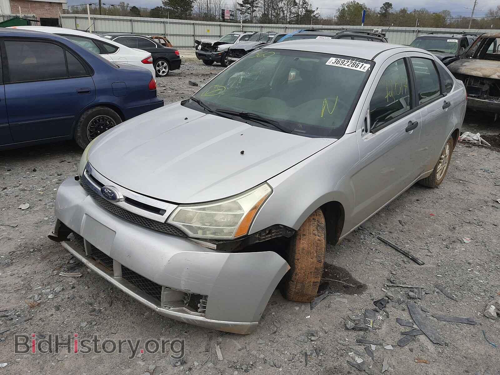 2010 FORD FOCUS - VIN: 1FAHP3FN0AW237658 - Фото 2