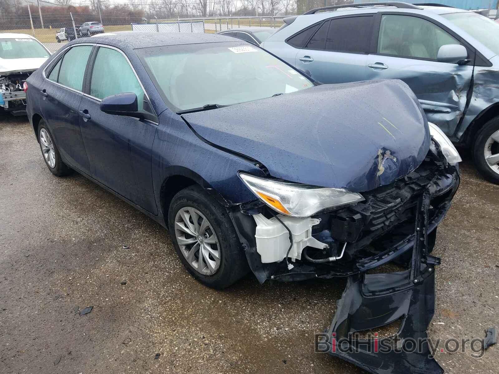 Photo 4T1BF1FK2HU693272 - TOYOTA CAMRY 2017