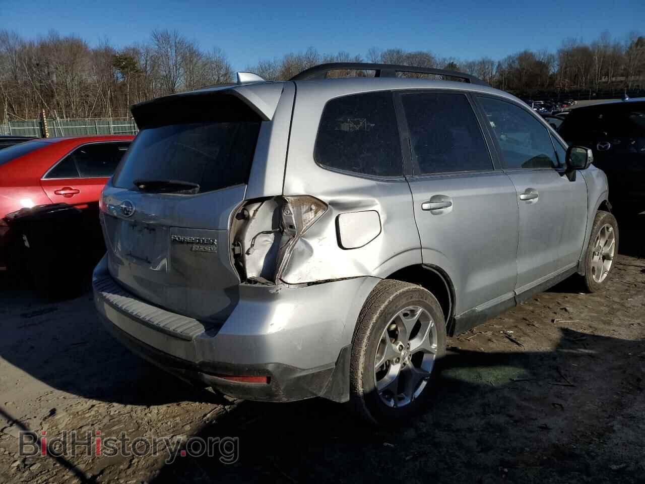 2017 SUBARU FORESTER - VIN: JF2SJATC4HH594995 - Фото 3