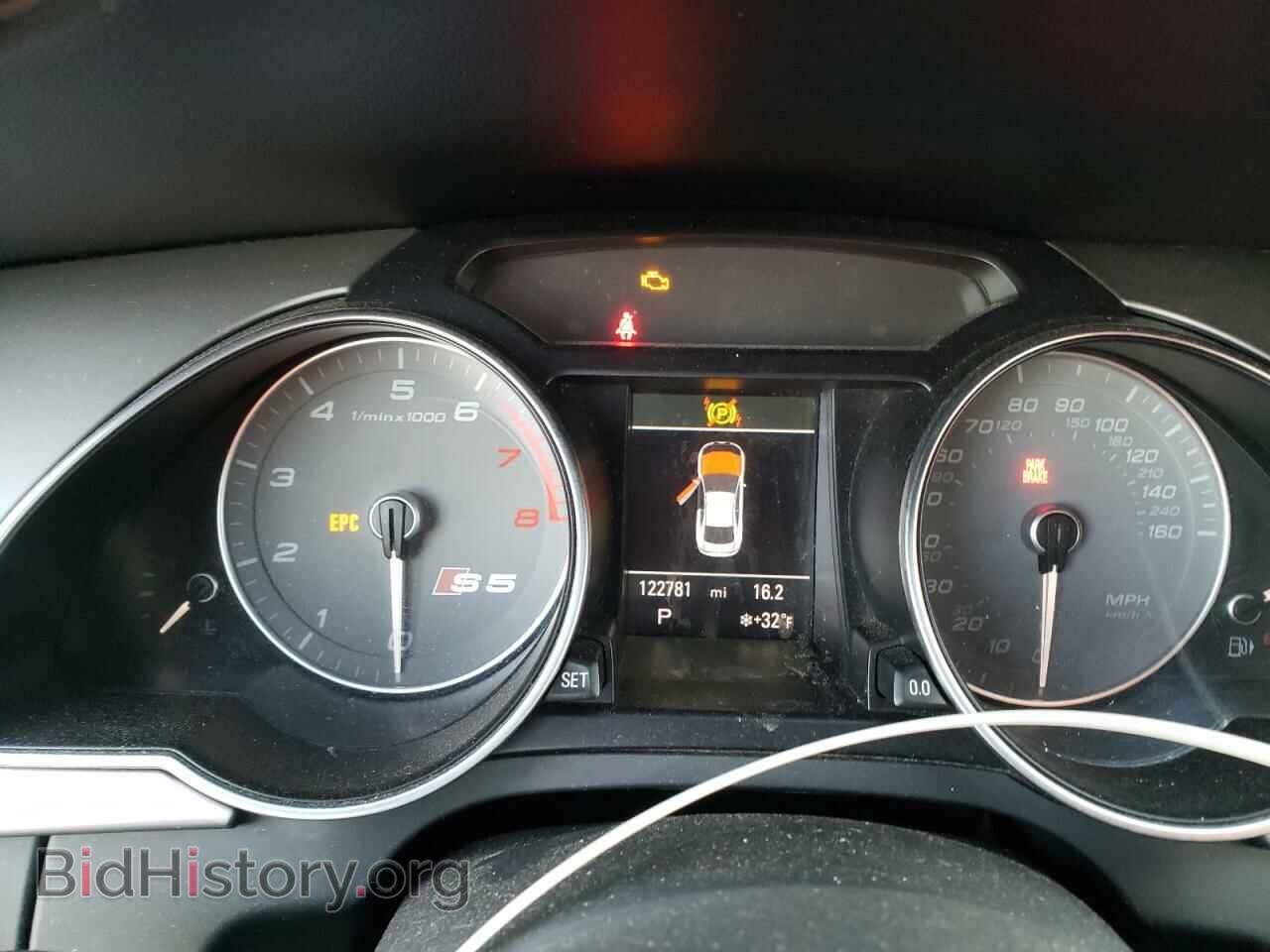 2013 AUDI S5/RS5 - VIN: WAUCGAFR8DA044975 - Фото 9