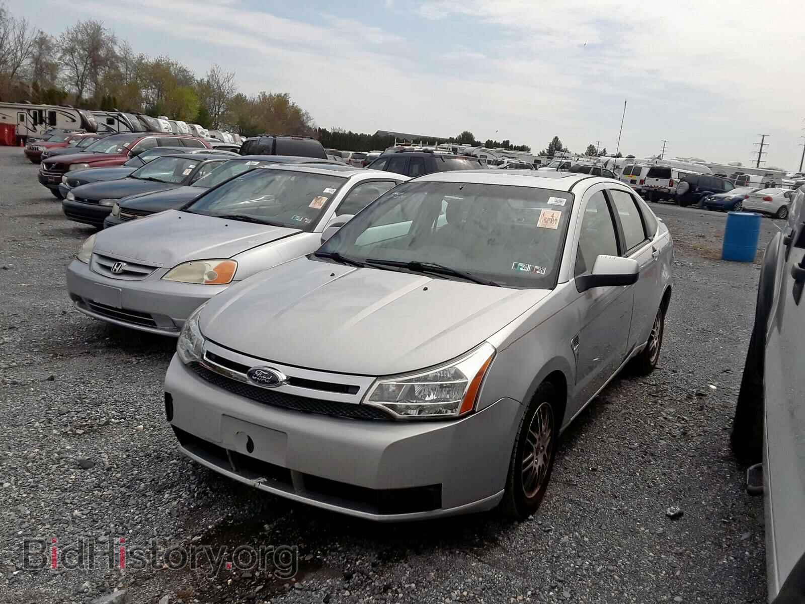 2008 FORD FOCUS - VIN: 1FAHP35N28W202860 - Photo 2