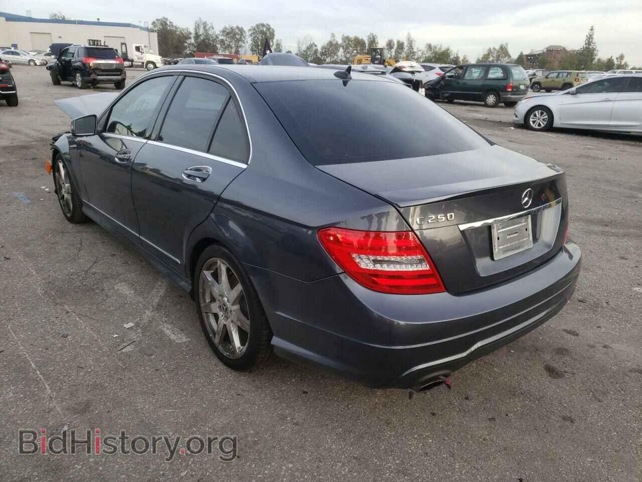 2014 MERCEDES-BENZ C-CLASS - VIN: WDDGF4HB6EG256366 - Фото 2