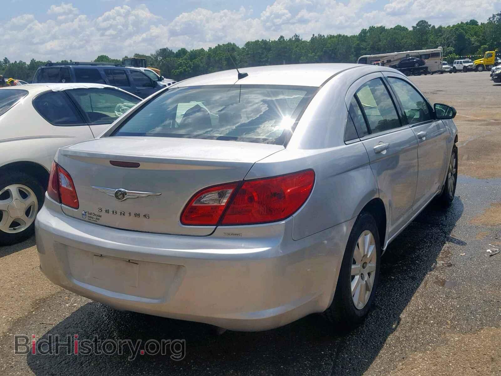 2010 CHRYSLER SEBRING - VIN: 1C3CC4FB0AN205802 - Photo 4