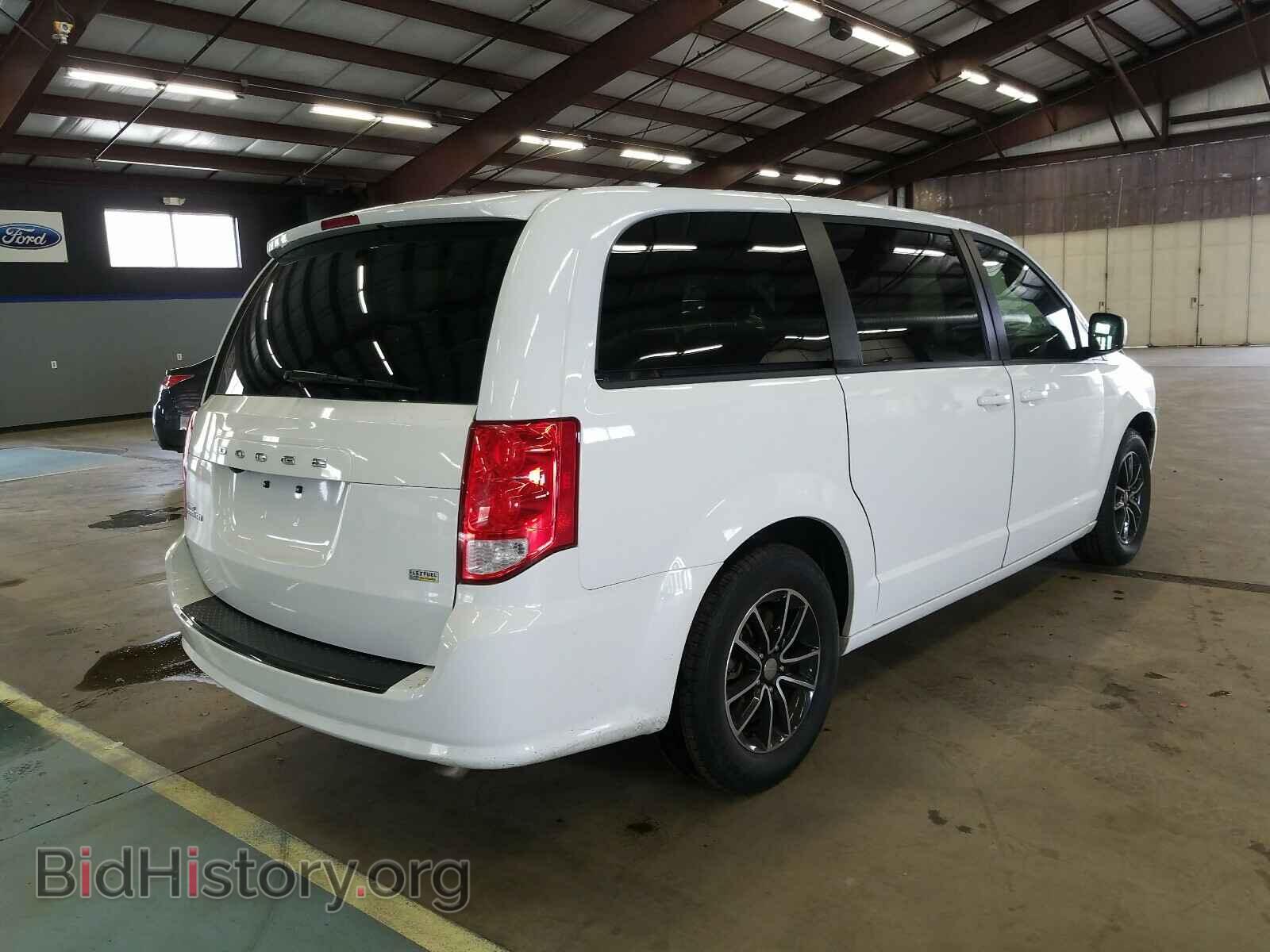 2018 DODGE CARAVAN - VIN: 2C4RDGBGXJR221952 - Фото 4