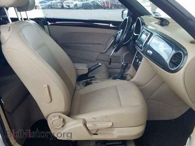 2013 VOLKSWAGEN BEETLE - VIN: 3VW7S7AT8DM820823 - Фото 5