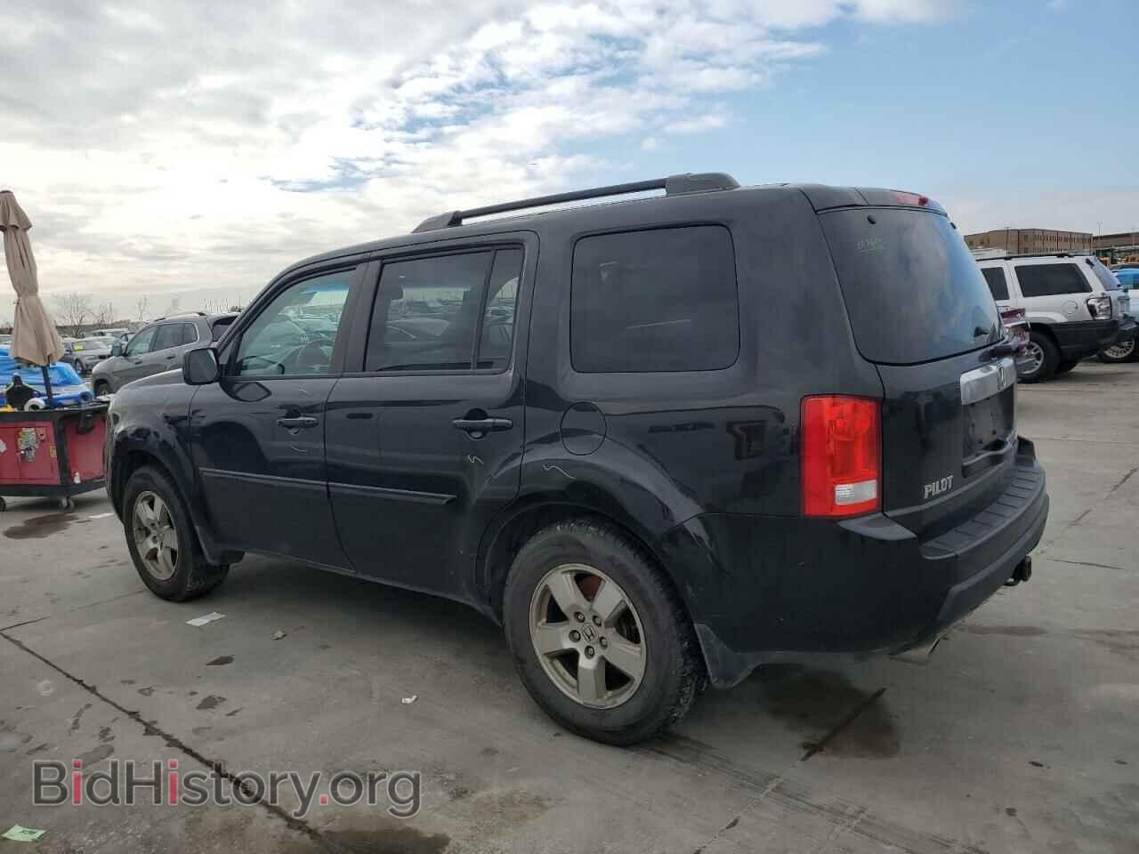 2011 HONDA PILOT - VIN: 5FNYF4H59BB089256 - Фото 2
