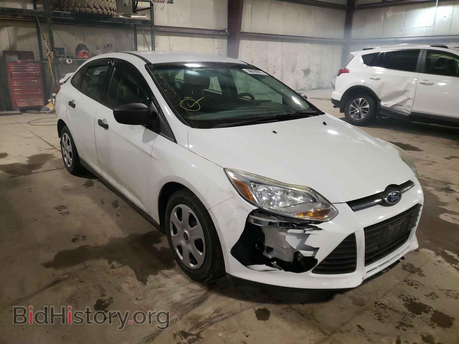 Photo 1FAHP3E27CL152859 - FORD FOCUS 2012