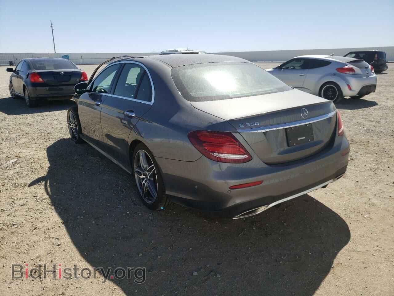 2020 MERCEDES-BENZ E-CLASS - VIN: W1KZF8DB1LA760099 - Фото 3